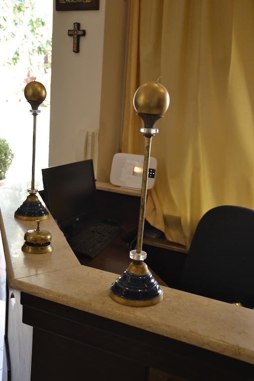 Hotel Marabel Sant'Alessio Siculo Bagian luar foto